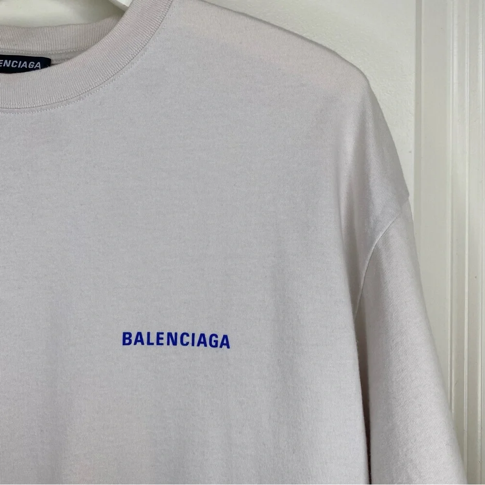 Authentic Balenciaga Back T Shirt Cream Size Medium - Picture 3 of 14